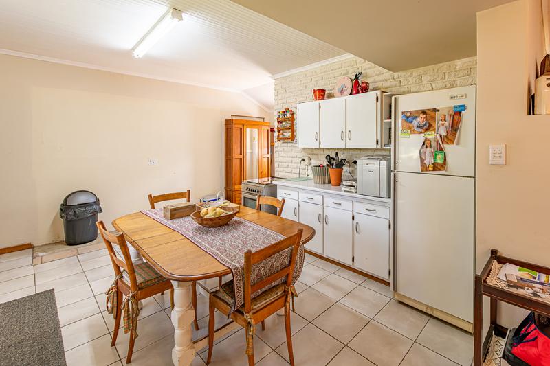 5 Bedroom Property for Sale in Riviersonderend Western Cape